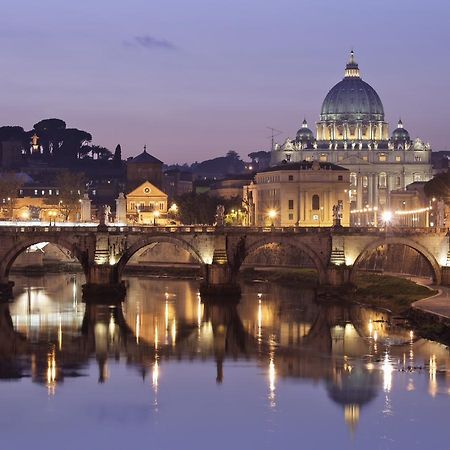 Open Space Vatican Museum ローマ エクステリア 写真